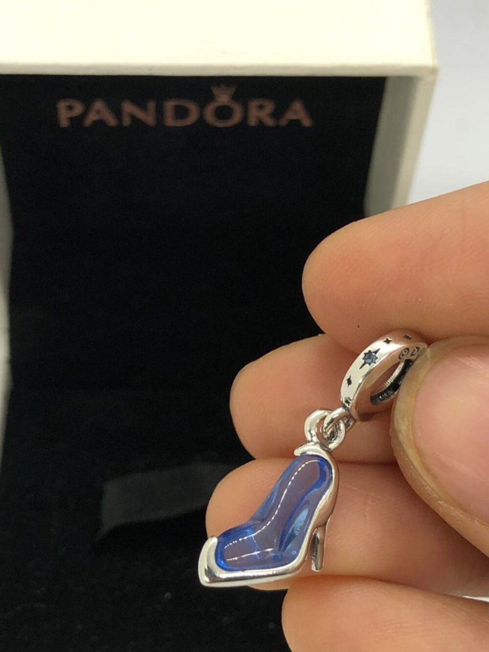 ✨🔥Pandora Disney Blue Shoe Charm